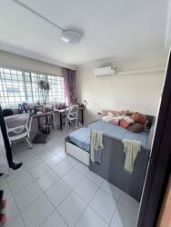 Blk 923 Jurong West Street 92 (Jurong West), HDB 5 Rooms #580929601